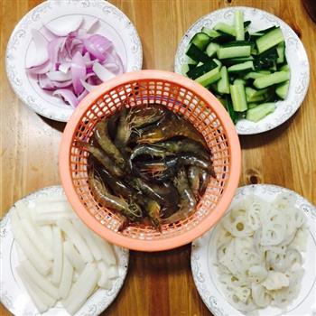 鲜美干锅基围虾怎么做，鲜美干锅基围虾怎么做好吃，鲜美干锅基围虾做法