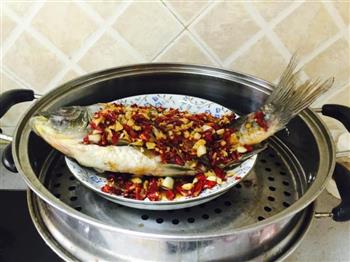 口味鲫鱼怎么做，口味鲫鱼怎么做好吃，口味鲫鱼做法