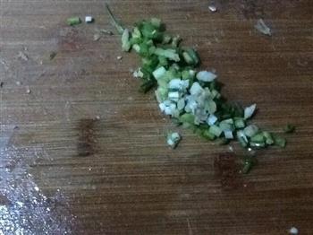 番茄蘑菇肉糕汤怎么做，番茄蘑菇肉糕汤怎么做好吃，番茄蘑菇肉糕汤做法