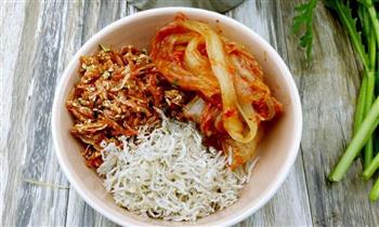 春菊泡菜饼怎么做，春菊泡菜饼怎么做好吃，春菊泡菜饼做法