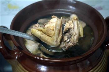 无花果煲鹧鸪汤—冬季暖身怎么做，无花果煲鹧鸪汤—冬季暖身怎么做好吃，无花果煲鹧鸪汤—冬季暖身做法