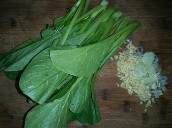 本帮菜油爆河虾怎么做，本帮菜油爆河虾怎么做好吃，本帮菜油爆河虾做法