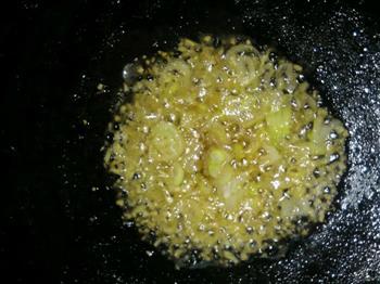 本帮菜油爆河虾怎么做，本帮菜油爆河虾怎么做好吃，本帮菜油爆河虾做法