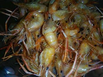 本帮菜油爆河虾怎么做，本帮菜油爆河虾怎么做好吃，本帮菜油爆河虾做法