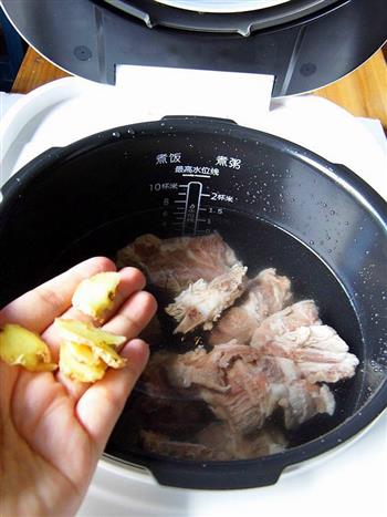 番茄排骨汤-冬季暖身怎么做，番茄排骨汤-冬季暖身怎么做好吃，番茄排骨汤-冬季暖身做法
