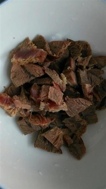 西红柿牛肉怎么做，西红柿牛肉怎么做好吃，西红柿牛肉做法
