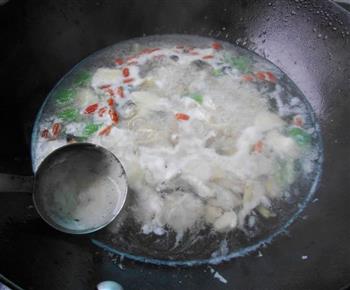 春笋枸杞瘦肉汤怎么做，春笋枸杞瘦肉汤怎么做好吃，春笋枸杞瘦肉汤做法