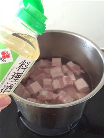 简易清润排骨汤怎么做，简易清润排骨汤怎么做好吃，简易清润排骨汤做法