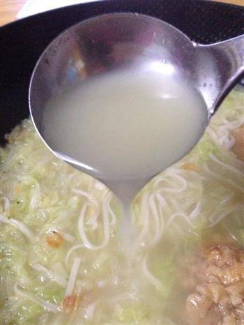 奶白色白菜汤 只需三步怎么做，奶白色白菜汤 只需三步怎么做好吃，奶白色白菜汤 只需三步做法