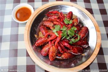 香辣小龙虾大排档feel怎么做，香辣小龙虾大排档feel怎么做好吃，香辣小龙虾大排档feel做法