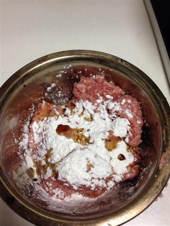 肉丸火锅怎么做，肉丸火锅怎么做好吃，肉丸火锅做法