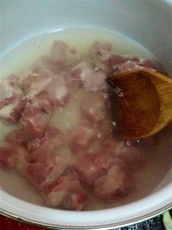 西洋菜煲排骨汤怎么做，西洋菜煲排骨汤怎么做好吃，西洋菜煲排骨汤做法