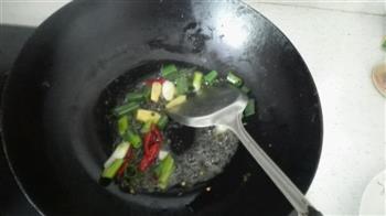 爆炒小龙虾怎么做，爆炒小龙虾怎么做好吃，爆炒小龙虾做法