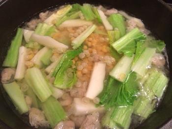 扁肉粑豌豆时蔬汤怎么做，扁肉粑豌豆时蔬汤怎么做好吃，扁肉粑豌豆时蔬汤做法