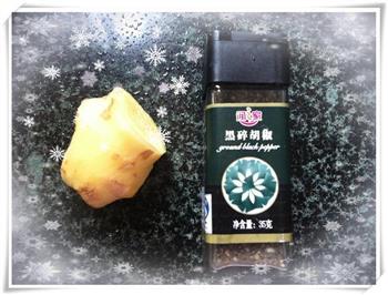节日餐桌上的汤水-猪肚煲鸡汤怎么做，节日餐桌上的汤水-猪肚煲鸡汤怎么做好吃，节日餐桌上的汤水-猪肚煲鸡汤做法