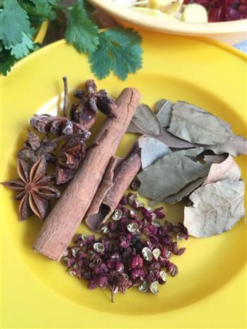 豆爷金牌香辣麻小怎么做，豆爷金牌香辣麻小怎么做好吃，豆爷金牌香辣麻小做法