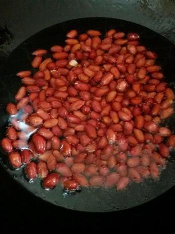 银鱼花生米怎么做，银鱼花生米怎么做好吃，银鱼花生米做法