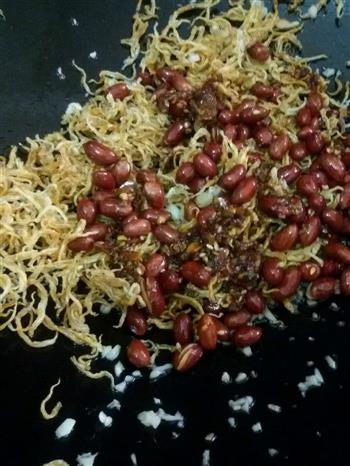 银鱼花生米怎么做，银鱼花生米怎么做好吃，银鱼花生米做法