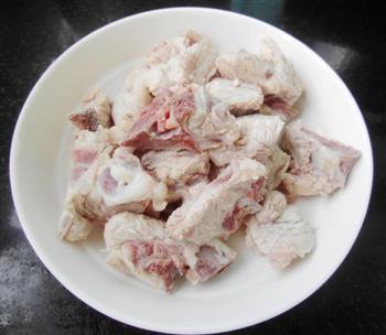 豌豆薯仔猪骨汤怎么做，豌豆薯仔猪骨汤怎么做好吃，豌豆薯仔猪骨汤做法