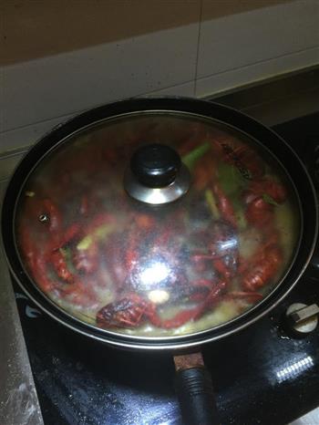 潜江油焖小龙虾怎么做，潜江油焖小龙虾怎么做好吃，潜江油焖小龙虾做法