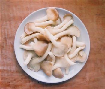 南瓜蛤菇浓羹怎么做，南瓜蛤菇浓羹怎么做好吃，南瓜蛤菇浓羹做法