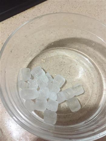 莲子甜汤怎么做，莲子甜汤怎么做好吃，莲子甜汤做法
