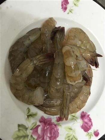 冬陰功湯怎么做，冬陰功湯怎么做好吃，冬陰功湯做法
