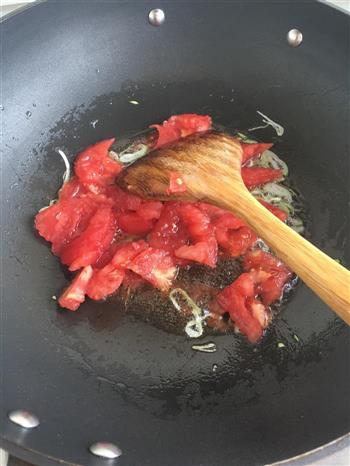 番茄汤鸡蛋汤怎么做，番茄汤鸡蛋汤怎么做好吃，番茄汤鸡蛋汤做法