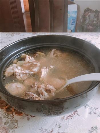当归黄芪炖鸡汤怎么做，当归黄芪炖鸡汤怎么做好吃，当归黄芪炖鸡汤做法