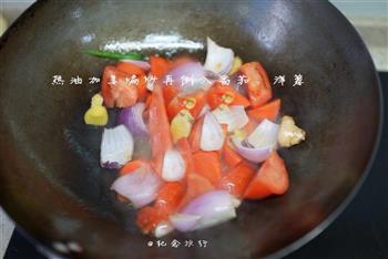 土豆番茄牛腩汤怎么做，土豆番茄牛腩汤怎么做好吃，土豆番茄牛腩汤做法