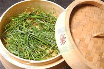 松香小笼虾怎么做，松香小笼虾怎么做好吃，松香小笼虾做法