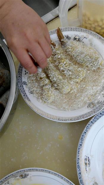 油炸虾排怎么做，油炸虾排怎么做好吃，油炸虾排做法