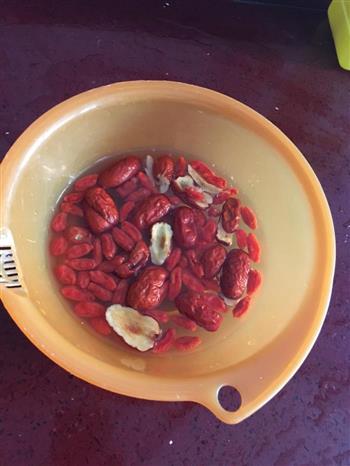 猪肚鸡汤底怎么做，猪肚鸡汤底怎么做好吃，猪肚鸡汤底做法