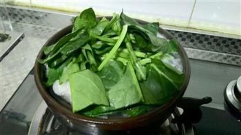虾滑菠菜汤怎么做，虾滑菠菜汤怎么做好吃，虾滑菠菜汤做法