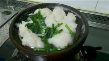 虾滑菠菜汤怎么做，虾滑菠菜汤怎么做好吃，虾滑菠菜汤做法