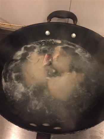 山药骨头汤怎么做，山药骨头汤怎么做好吃，山药骨头汤做法