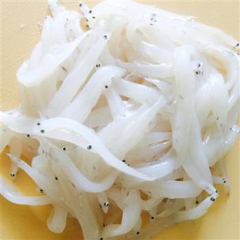 白萝卜银鱼丸怎么做，白萝卜银鱼丸怎么做好吃，白萝卜银鱼丸做法