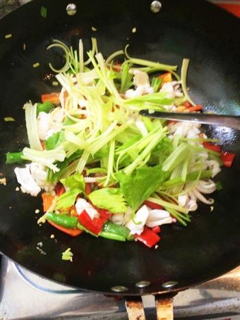 辣炒鲜鱿怎么做，辣炒鲜鱿怎么做好吃，辣炒鲜鱿做法