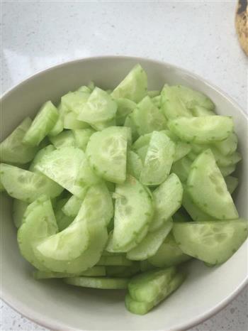 简单喷喷香，黄瓜鸡蛋汤怎么做，简单喷喷香，黄瓜鸡蛋汤怎么做好吃，简单喷喷香，黄瓜鸡蛋汤做法