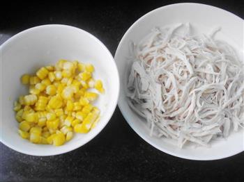 奶油玉米鸡茸浓汤怎么做，奶油玉米鸡茸浓汤怎么做好吃，奶油玉米鸡茸浓汤做法