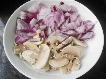 奶油玉米鸡茸浓汤怎么做，奶油玉米鸡茸浓汤怎么做好吃，奶油玉米鸡茸浓汤做法