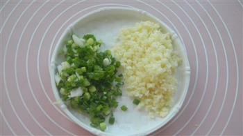 黄金蒜扇贝蒸粉丝怎么做，黄金蒜扇贝蒸粉丝怎么做好吃，黄金蒜扇贝蒸粉丝做法