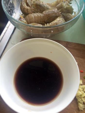 麻辣香锅皮皮虾怎么做，麻辣香锅皮皮虾怎么做好吃，麻辣香锅皮皮虾做法