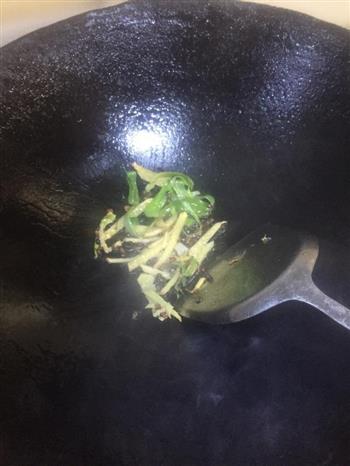 羊肉当归汤怎么做，羊肉当归汤怎么做好吃，羊肉当归汤做法