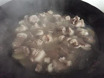羊肉当归汤怎么做，羊肉当归汤怎么做好吃，羊肉当归汤做法