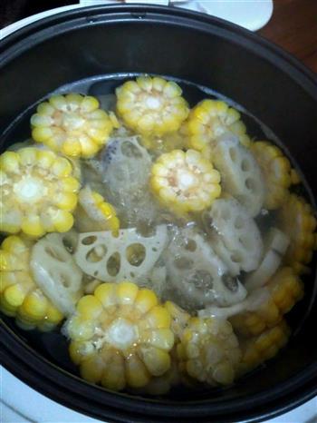 素什菌菇汤怎么做，素什菌菇汤怎么做好吃，素什菌菇汤做法