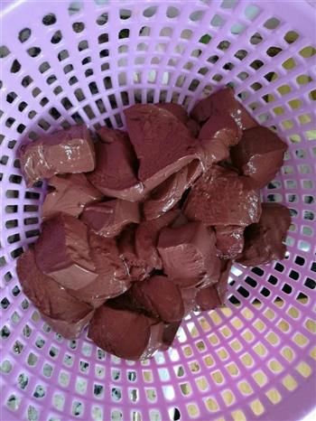 猪血猪肉汤怎么做，猪血猪肉汤怎么做好吃，猪血猪肉汤做法