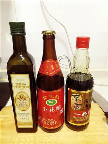 电饭煲炖排骨怎么做，电饭煲炖排骨怎么做好吃，电饭煲炖排骨做法