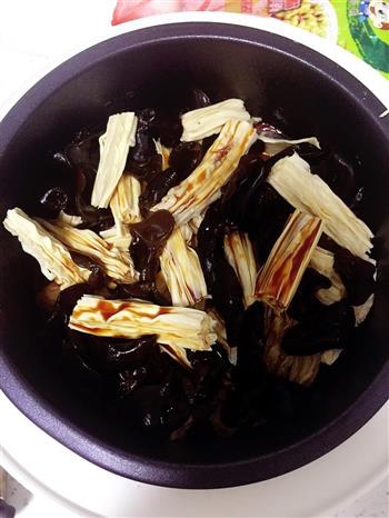 电饭煲炖排骨怎么做，电饭煲炖排骨怎么做好吃，电饭煲炖排骨做法