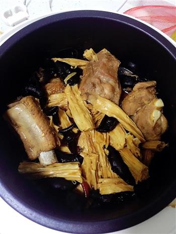 电饭煲炖排骨怎么做，电饭煲炖排骨怎么做好吃，电饭煲炖排骨做法
